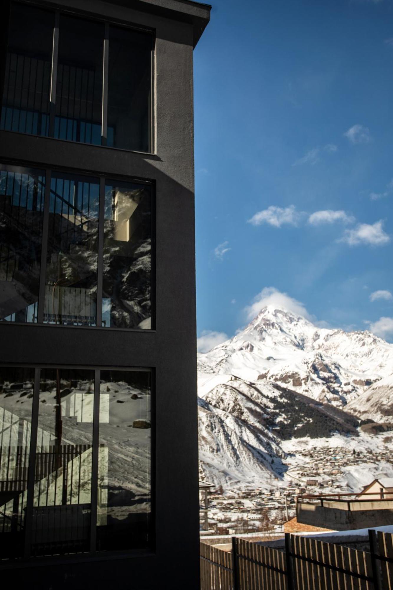 Kazbegi Hotel Grand View Eksteriør bilde