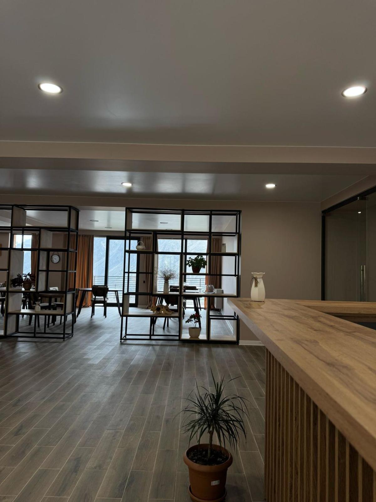 Kazbegi Hotel Grand View Eksteriør bilde