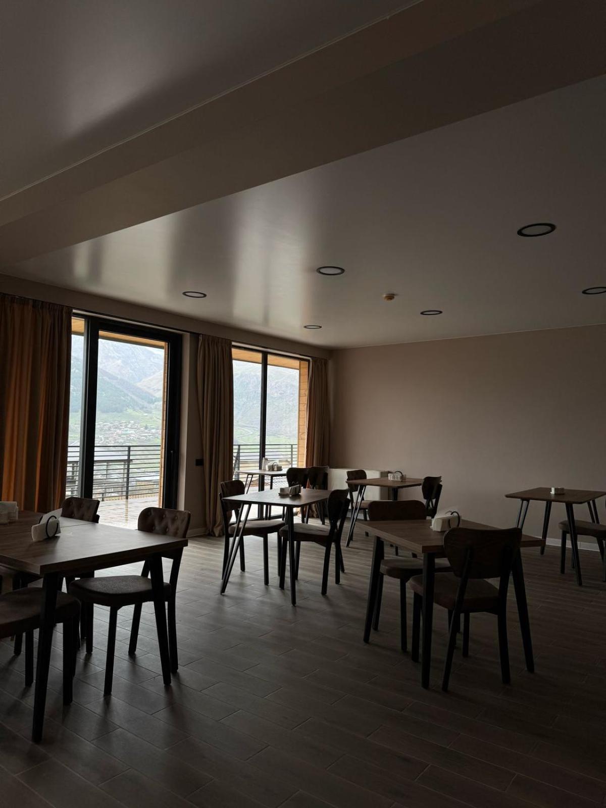 Kazbegi Hotel Grand View Eksteriør bilde