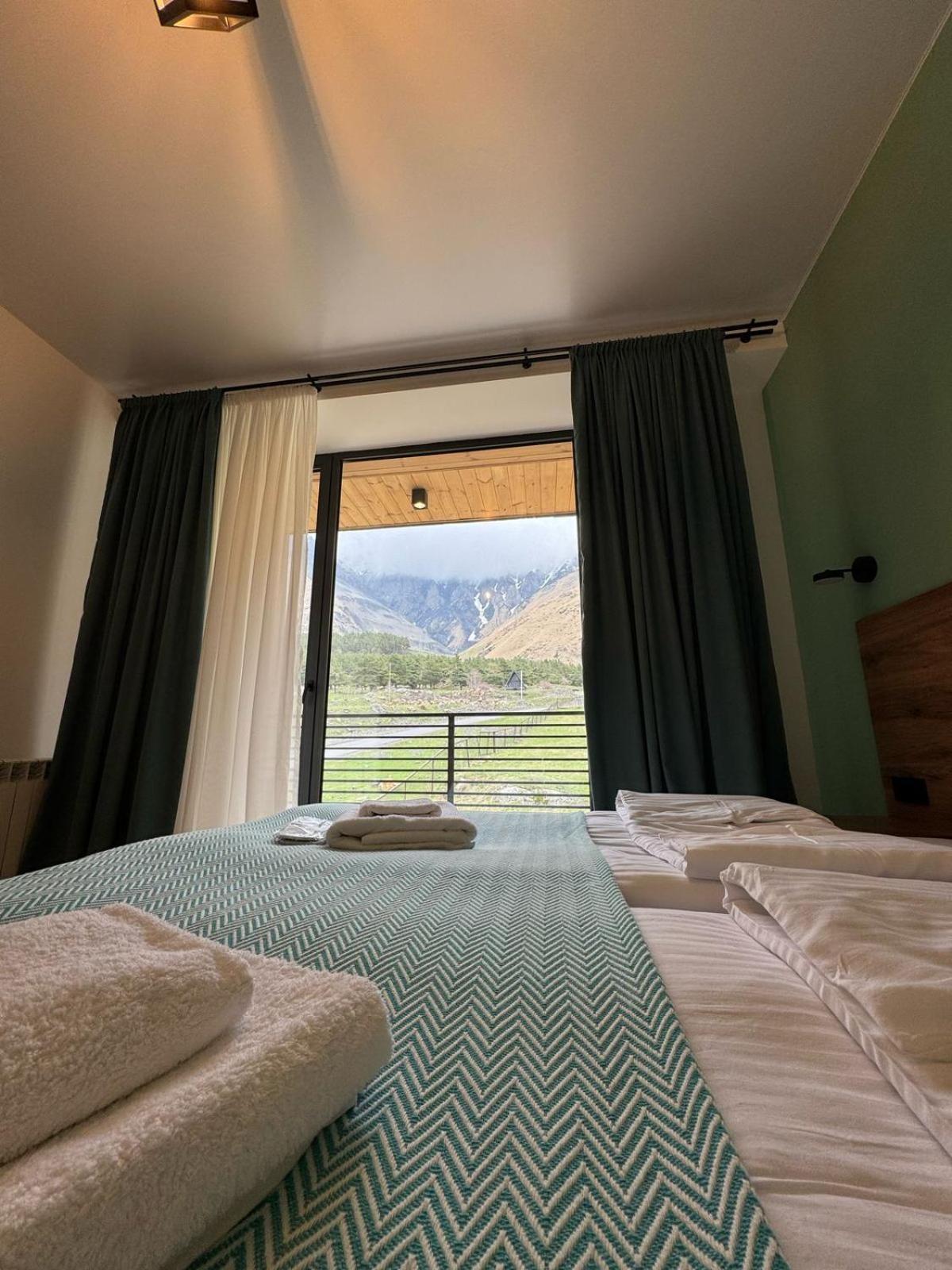 Kazbegi Hotel Grand View Eksteriør bilde